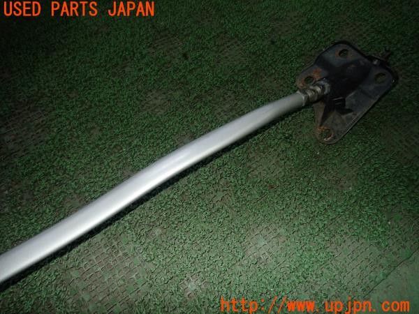 3UPJ=9226430705]フェアレディZ(HZ33)前期 純正 フロントタワーバー 中古_3