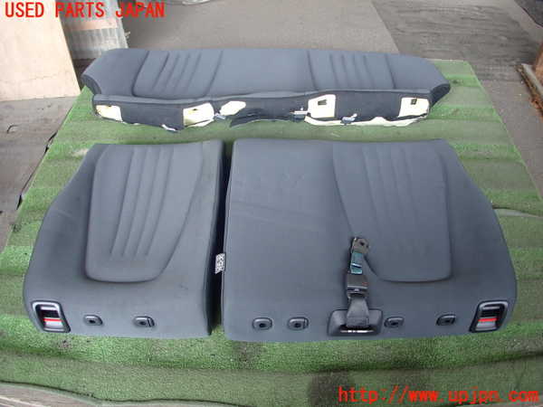 2UPJ-9226487385]ヤリス(YARIS) ハイブリッド(MXPH15)リアシート 中古_4