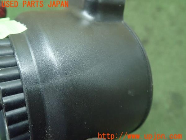 3UPJ=9226570618]ハイラックスサーフ(RZN185W)前期 HKB ステアリングボス 中古_4