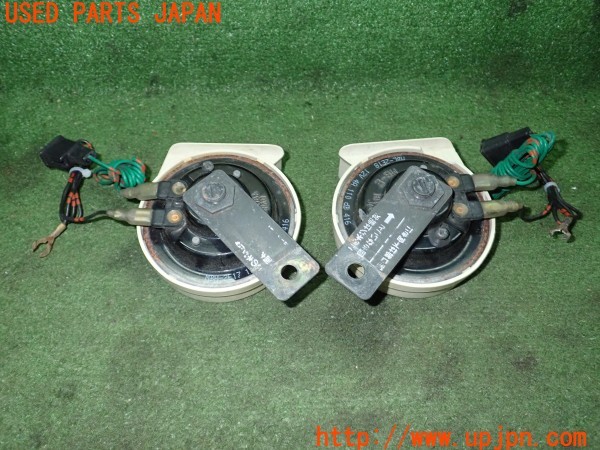 3UPJ=9226610563]ハイラックスサーフ(RZN185W)前期 MITSUBA ミツバ ALPHAⅡMBH-2E17 MBL-2E18 ホーン 中古_2