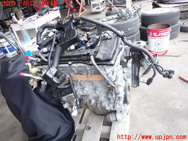 2UPJ-9226622010]プリウス(ZVW60)エンジン 2ZR-FXE 【ジャンク品】 中古_2