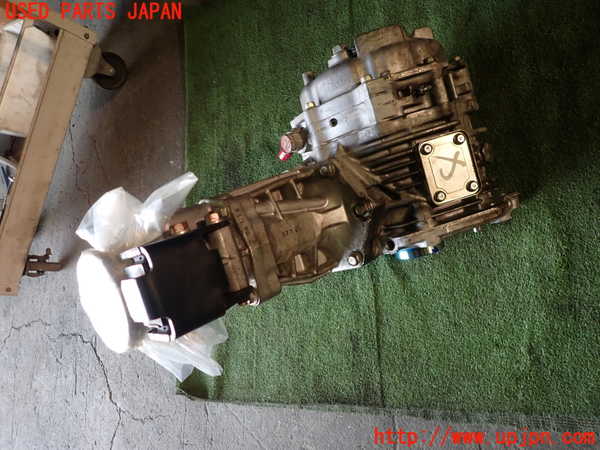 1UPJ-9226703300]ランエボ10(CZ4A)トランスファー 中古_3