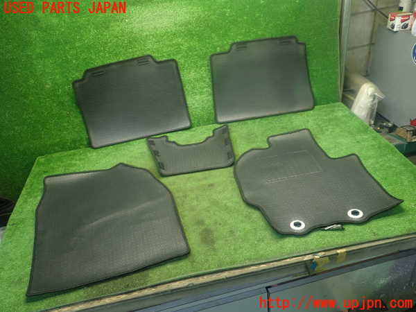 1UPJ-9226727800]アクア(AQUA)(MXPK11)フロアマット 中古_2