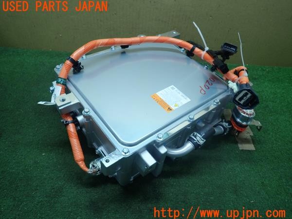 3UPJ=9226730512]アウトランダー(GN0W)純正 W005T70481 DC/DCコンバーター? 中古_2