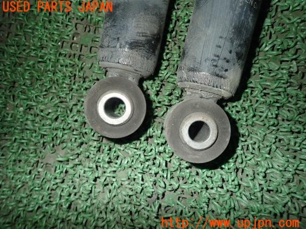 3UPJ=9226750412]ルノー ルーテシア(RM5M1)純正 762105799R リアストラット 中古_2