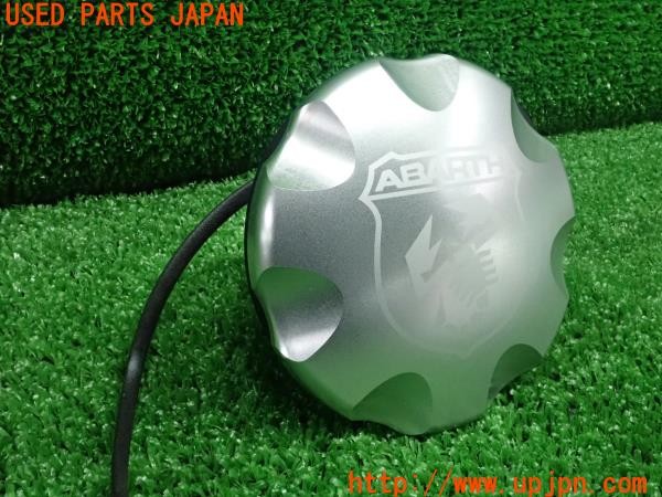 3UPJ=9226770120]アバルト 595 ツーリズモ(31214T)純正 フューエルキャップ ガソリンキャップ 中古_2