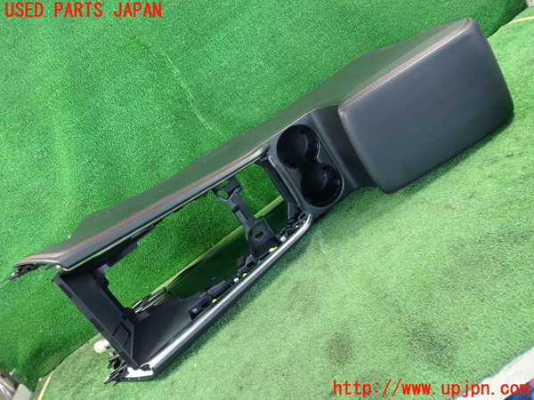 2UPJ-9226797540]CX-5(KFEP)センターコンソール 中古_3