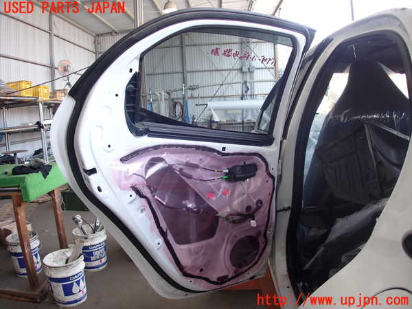 2UPJ-9226801320]ヤリス(YARIS) ハイブリッド(MXPH15)左後ドア (43R-007952) 中古_4