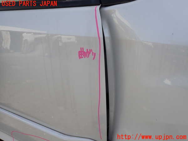 1UPJ-9226851230]ノア(ヴォクシー)(ZRR80W)右前ドア 43R-00011 中古_2