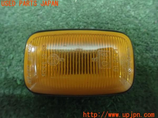 3UPJ=9226950531]ハイラックスサーフ(LN130G)純正 サイドマーカー 中古_2