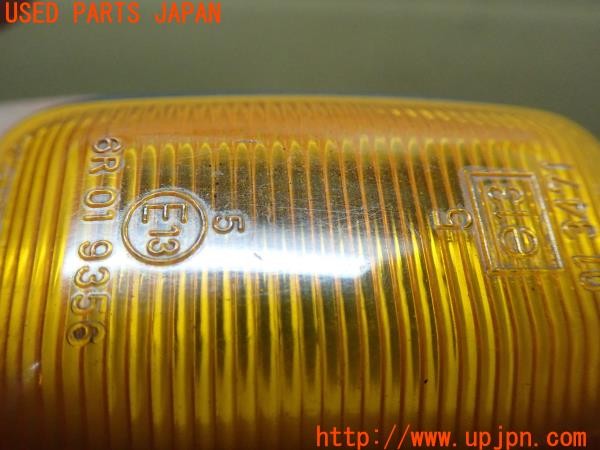 3UPJ=9226950531]ハイラックスサーフ(LN130G)純正 サイドマーカー 中古_4