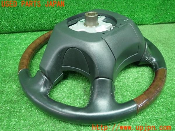 3UPJ=9226970617]ステージア 25RS(WGC34)後期 純正 ステアリング 390mm 中古_5