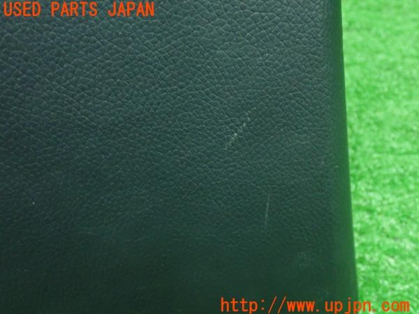 3UPJ=9226980801]ベンツ A200d セダン(177112)純正 車検証入れ 中古_5