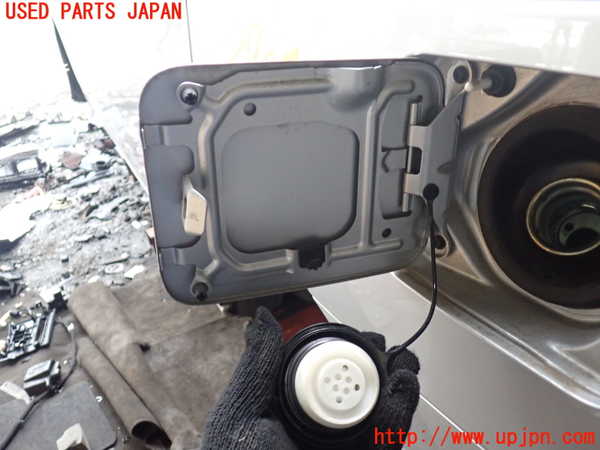 1UPJ-9227041690]エルグランド E52系(TE52)フューエルリッド 中古_2
