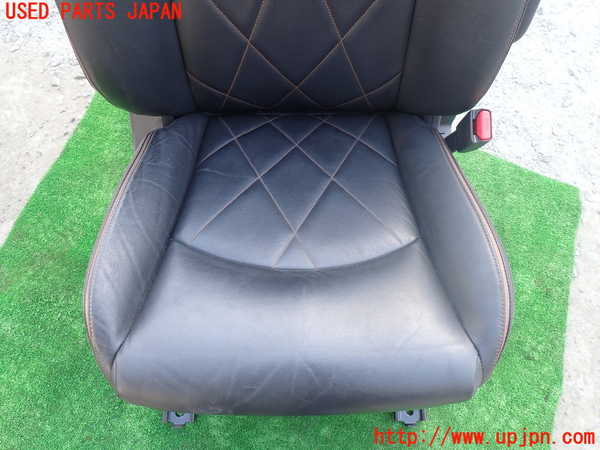 1UPJ-9227047035]エルグランド E52系(TE52)運転席シート 中古_3