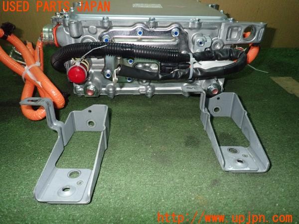 3UPJ=9227090512]アウトランダーPHEV(GG2W)前期 純正 W005T70271 DC/DCコンバーター バッテリーチャージャー 中古_4