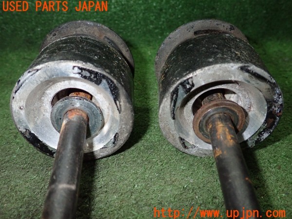 3UPJ=9227120417]ハイラックスサーフ(RZN185W)中期 社外 フロントデフ ダウンブロック 約35mm 中古_4