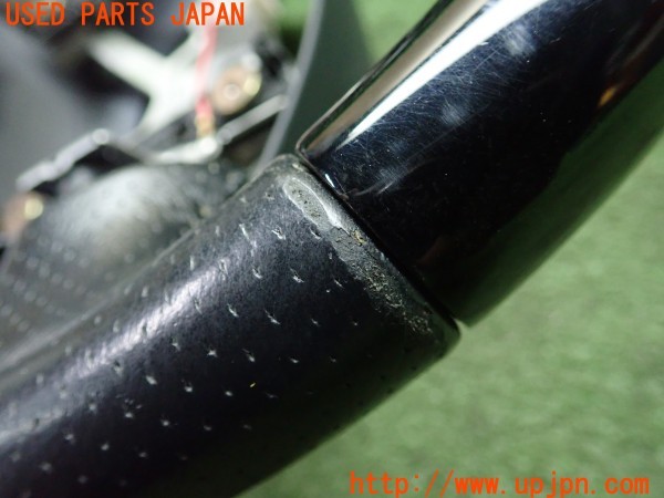3UPJ=9227120617]ハイラックスサーフ(RZN185W)中期 社外 ステアリング 380mm 中古_3