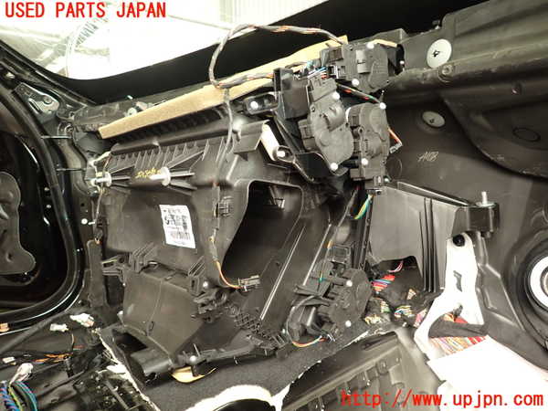 2UPJ-9227136081]BMW M4 クーペ(3C30)エバポレーター1 中古 【F82】_3