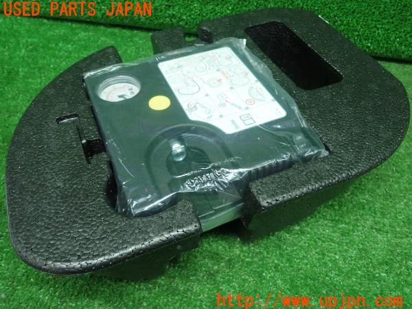 3UPJ=9227140625]BMW ミニ(MINI)ワン(XS12 F55)純正 エアコンプレッサー パンク修理キット 中古_5