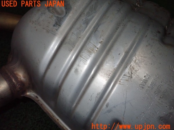 3UPJ=9227180152]ベンツ C180 クーペ(204349)純正 A204 490 0660 マフラー 中古_3