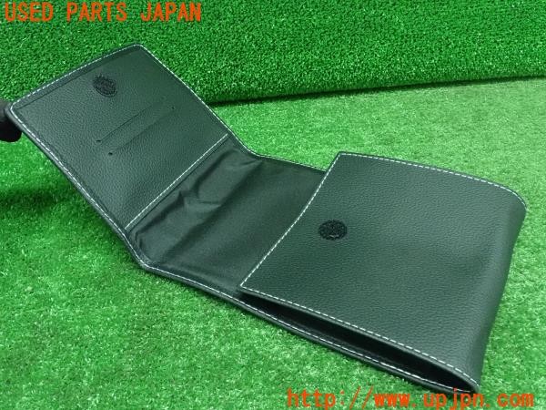 3UPJ=9227190801]VW ゴルフ ｅＴＳＩ アクティブ(CDDLA CD1系)純正 車検証入れ マニュアルケース 中古_4