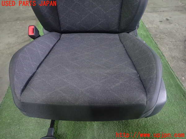 1UPJ-9227197065]VW ゴルフ(CDDLA)助手席シート 中古_2