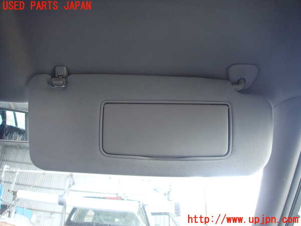 2UPJ-9227217625]クラウン エステート(JZS171W)室内サンバイザー右側 中古_2