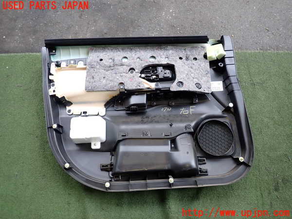 2UPJ-9227221234]アウトランダーPHEV(GG2W)右前ドア内張り 中古_4