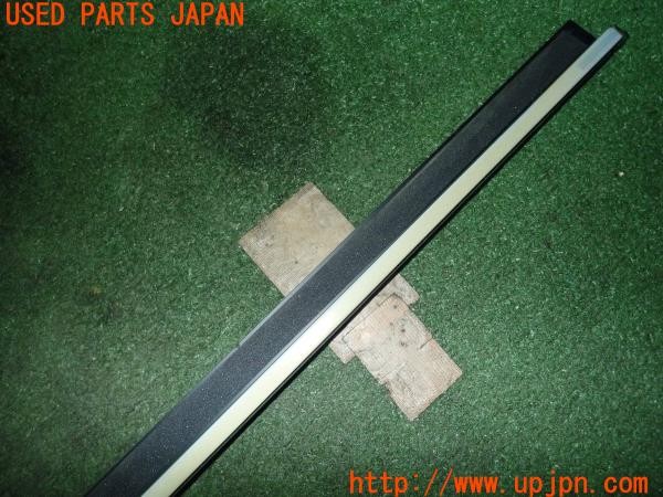 3UPJ=9227250512]アルファード(AGH30W)社外 右リアドアレール スライドドアレール イルミ ウインカーランプ 中古_3