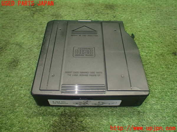 1UPJ-9227266505]BMW Z4 ロードスター(BT30 E85)CDチェンジャー 中古_5