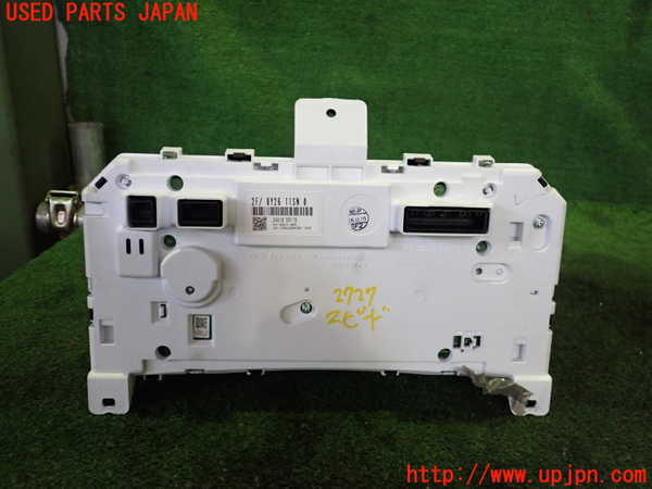 2UPJ-9227276170]キックス(P15)スピードメーター 中古_2