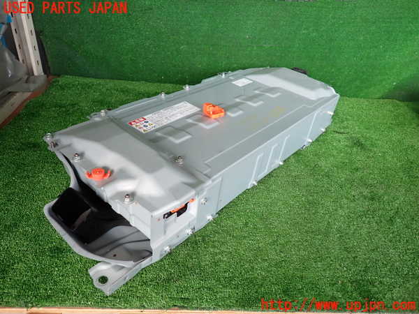 2UPJ-9227286911]プリウス(ZVW51)ハイブリッドバッテリー1 中古_2