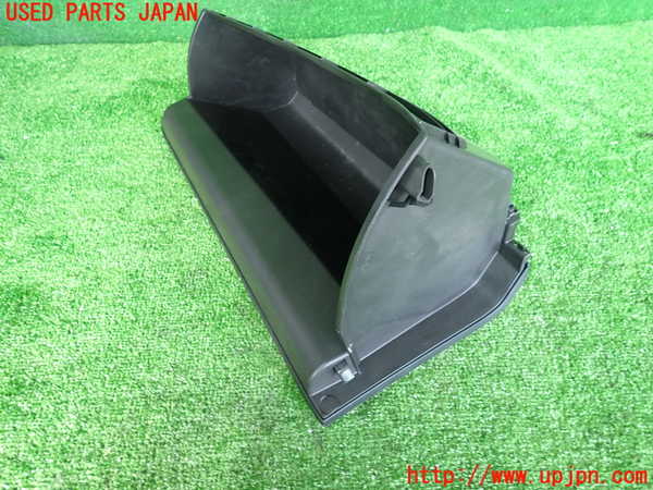 2UPJ-9227287516]プリウス(ZVW51)グローブボックス1 中古_2