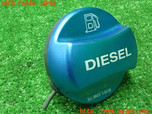 3UPJ=9227290012]BMW 523d(FW20 F10)社外 フューエルフィラーキャップ 燃料キャップ 給油口 ディーゼル 中古_2