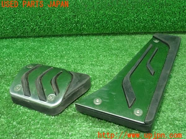 3UPJ=9227290630]BMW 523d(FW20 F10)社外 ペダルカバー 中古_3