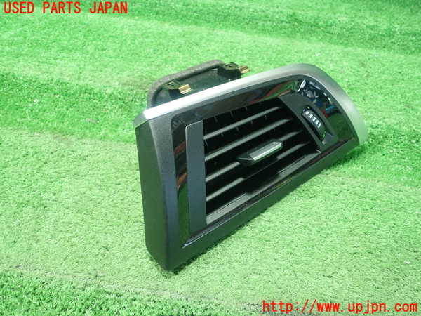 1UPJ-9227317528]BMW M240i クーペ F22 (2G30)エアコン吹き出し口3 左 中古_2