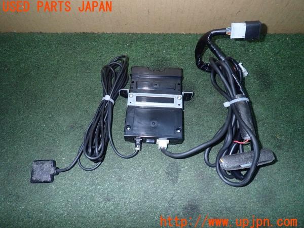 3UPJ=9227340503]エスクァイア(ZWR80G)純正ビルトイン 08686-00350 ETC車載器 中古_3