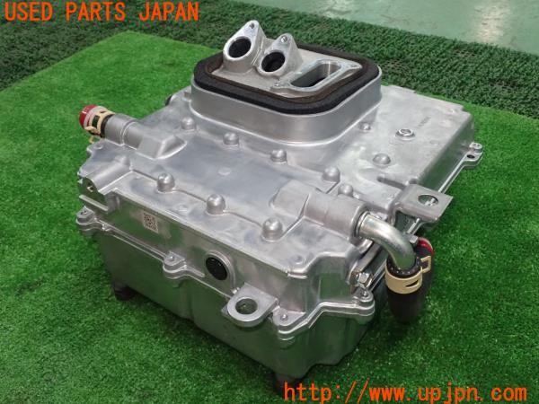 3UPJ=9227350581]アウトランダーPHEV(GG2W)前期 純正 9410A081 リアモーターコントロールユニット RMCU 中古_3