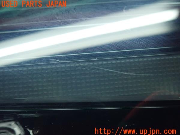 3UPJ=9227380547]GR86(BRZ)RZ(ZN8 C型)社外 テールランプ  中古_3