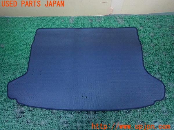 3UPJ=9227380634]GR86(BRZ)RZ(ZN8 C型)純正 ラゲッジマット 中古_4