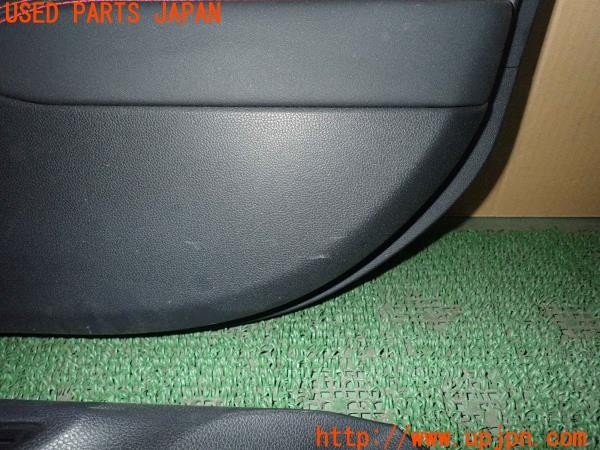 3UPJ=9227380637]GR86(BRZ)RZ(ZN8 C型)純正 ドア内張り 中古_4