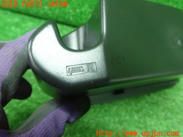 3UPJ=9227480017]C-HR ハイブリッド(ZYX11)槌屋ヤック サイドBOX ゴミ箱 運転席用 中古_4