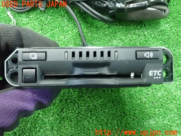 3UPJ=9227480503]C-HR ハイブリッド(ZYX11)純正ビルトイン 08686-00360 ETC車載器 中古_3