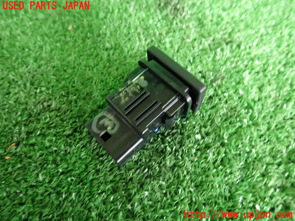2UPJ-9227486308]C-HRハイブリッド(ZYX11)スイッチ3 (AUTO) 中古_2