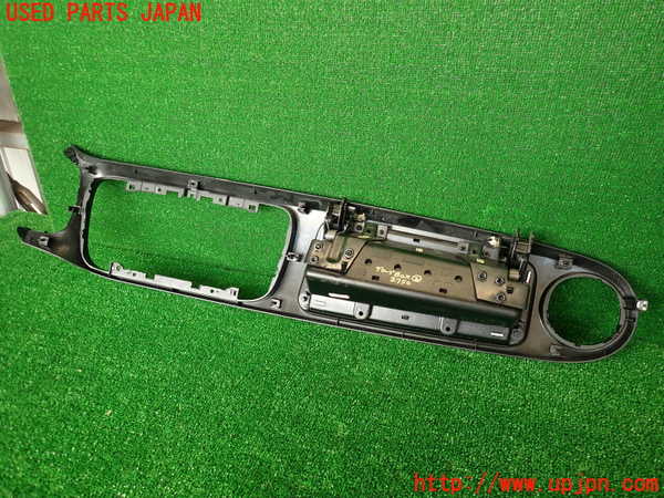 2UPJ-9227507517]VW ザ･ビートル(16CZD)グローブボックス2 中古_5
