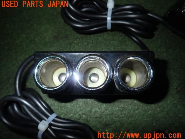 3UPJ=9227530512]ランサーエボリューション6 GSR(CP9A)Kashimura カシムラ 3連シガーソケット セパレートスイッチ 中古_2