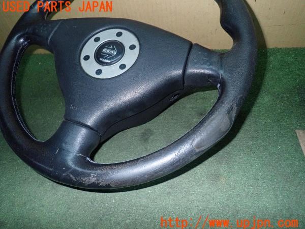 3UPJ=9227530617]ランサーエボリューション6 GSR(CP9A)純正 MOMO モモ ステアリング 中古_3