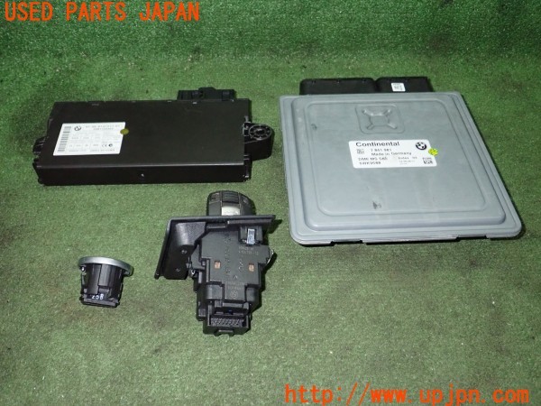 3UPJ=9227550526]BMW M3 クーペ(WD40 E92)前期 純正 7 841 981/6 954 720-12/6 949 913-07 ECU コンピューター キーセット 中古_2