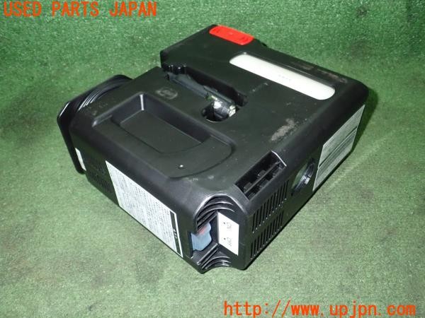 3UPJ=9227630625]レクサス GS250(GRL11)純正 パンク修理キット 中古_3